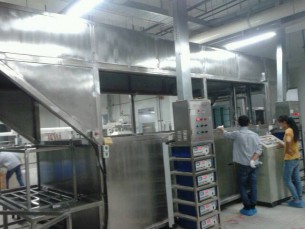 龍門懸臂吊轉運超聲波清洗機